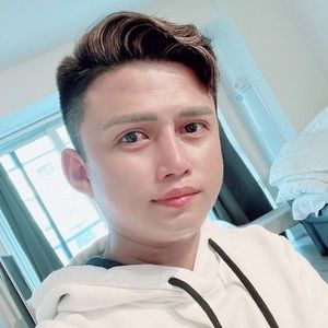 Meet your Posher, Nguyen